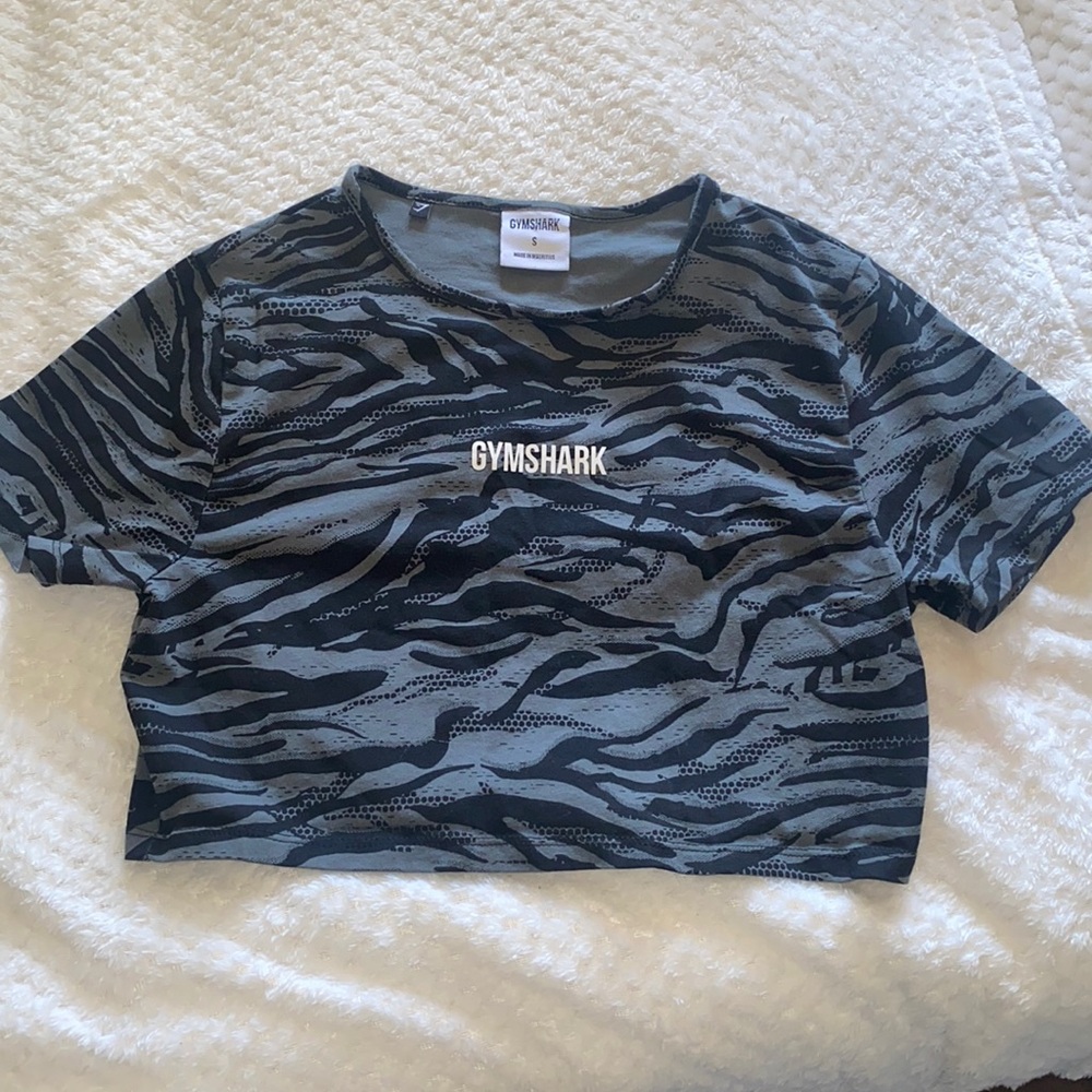 Gymshark cropped t-shirt